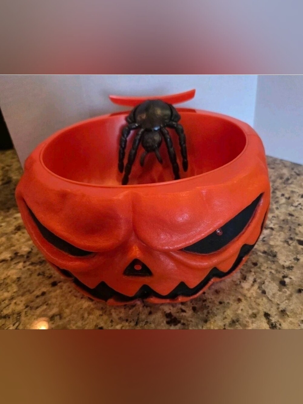 Pan Asian Motion Activated Halloween Pumpkin Candy Dish Bowl Spider Vintage